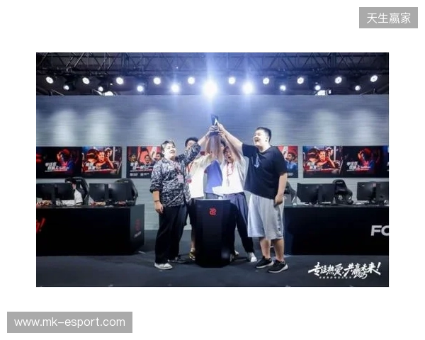 与好友并肩！你的电竞梦想从卓威高校对抗赛启航！